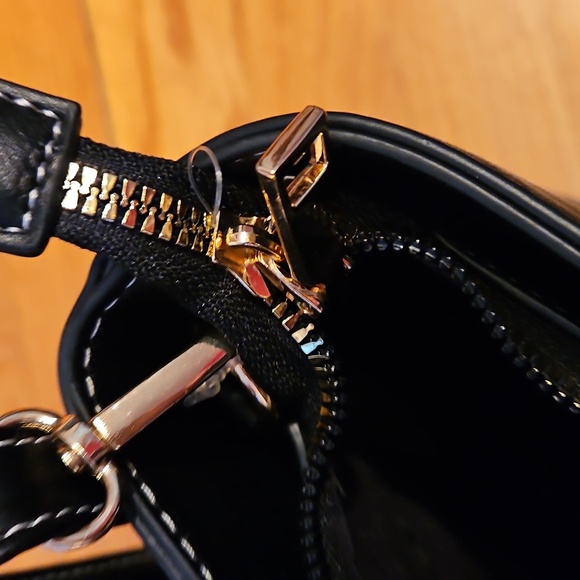 Black Leather & Wicker Handbag, Bucket Bag, Tote, Crossbody Strap, NWOT - Picture 8 of 11